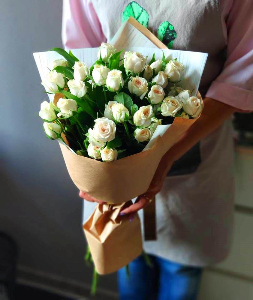 Букет цветов из: Розы в Старобжегокайском