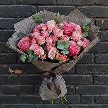 Букет цветов из:  Розы в Старобжегокайском